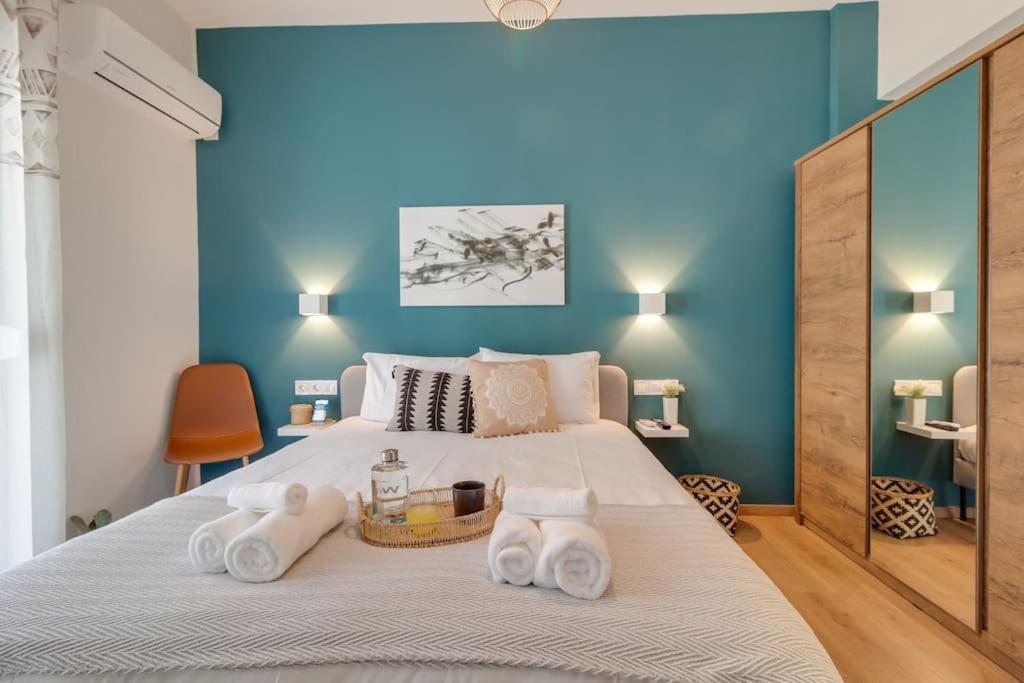 Deluxe Urban 2Br Apt By Nat. Archaelogical Museum Атина Екстериор снимка