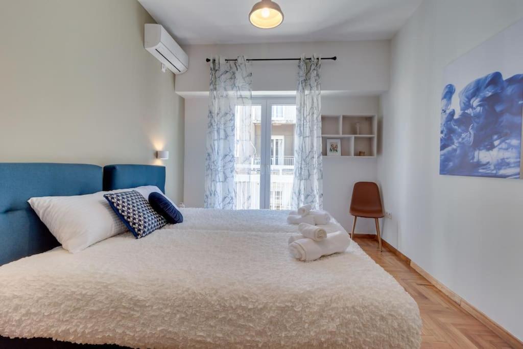 Deluxe Urban 2Br Apt By Nat. Archaelogical Museum Атина Екстериор снимка